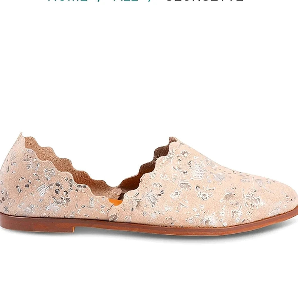Klub Nico Georgette shoe Pewter Floral Novelty Suede. Size 9